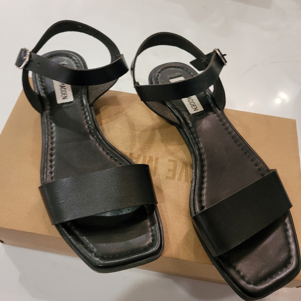 Steve Madden Black Minimalist Sandals Worn Once
